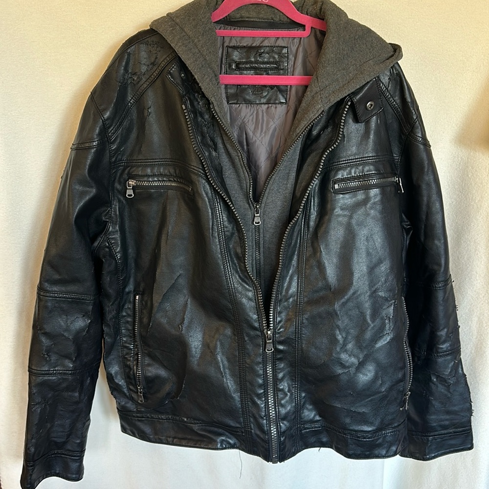 Calvin Klein Men’s Heavily Distressed Faux Leather w/ Sweater Style Underlining - Picture 2 of 16